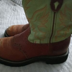 Justin Gypsy brown Lt green womens 9B boot
